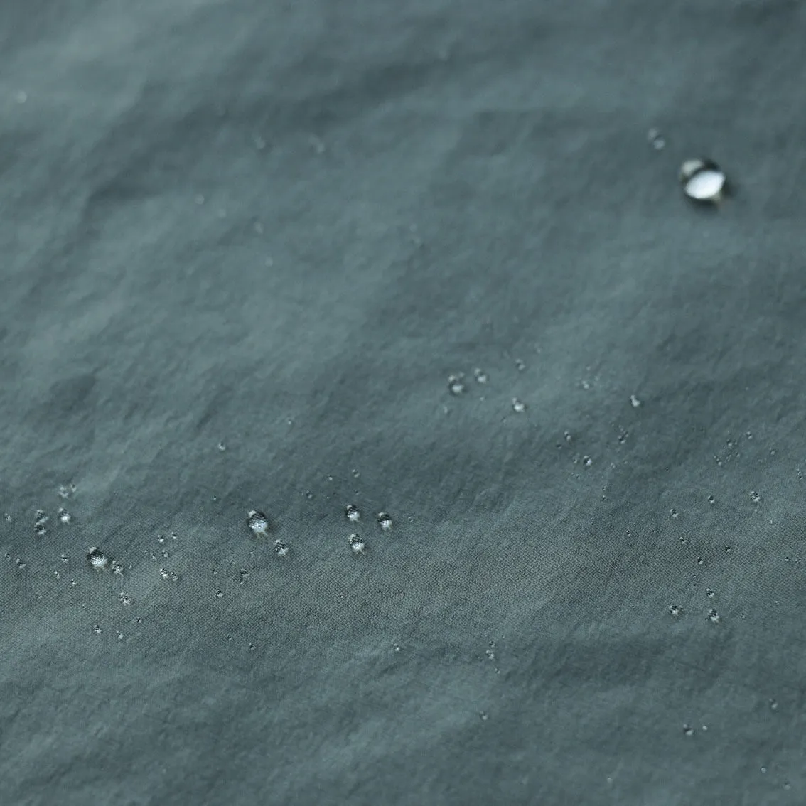 Pioggia Fumo - Water Resistant