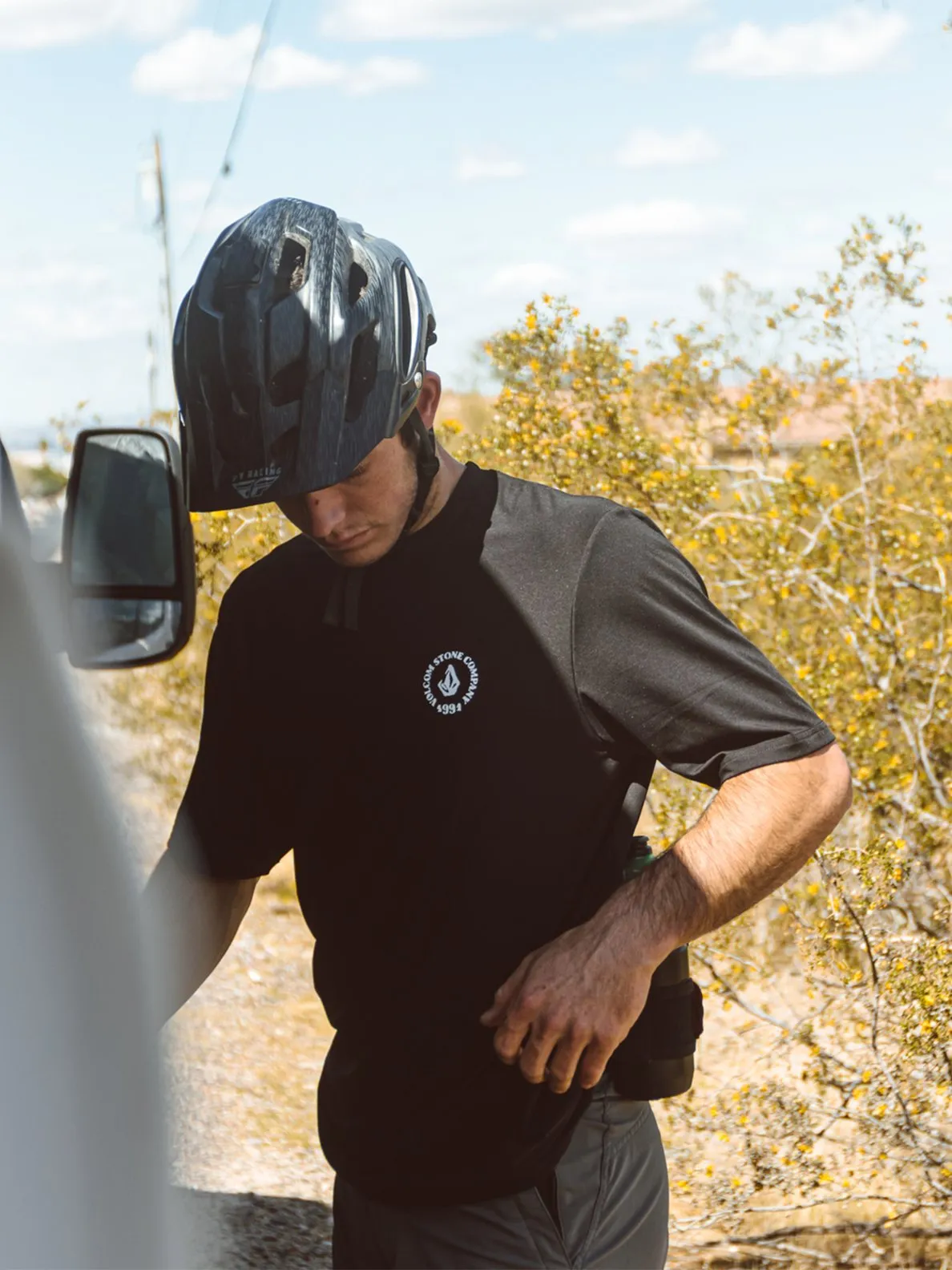 Spray Stone Short Sleeve UPF 50 Rashguard - Black