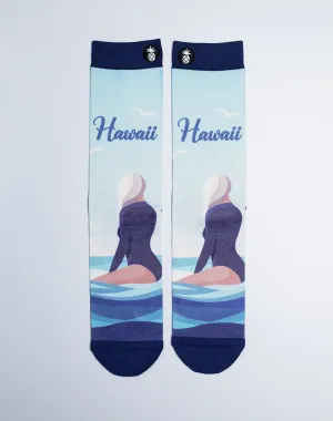 Unisex Waiting On Waves Hawaii Printed Blue Crew Socks